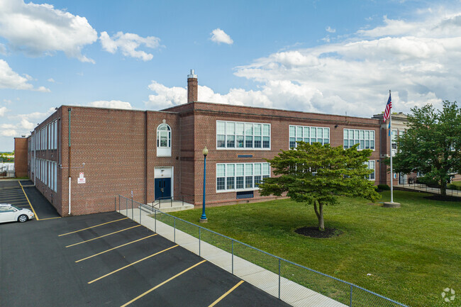Richardson Park Elementary in Wilmington has 559 students from grades K-5.