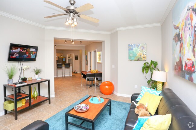 Villas on Guadalupe, Austin, TX 78705 - photo 5