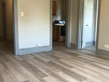 367-379-379 Farmington Ave unit 371-203, Hartford, CT 06105 - photo 3