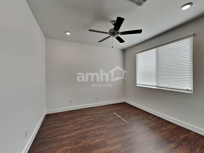 17161 Puget Ave, Waddell, AZ 85355 - photo 7