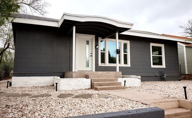 Modern update to the exterior!