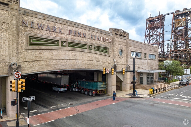 North Ironbound'sNewark Penn Station has direct links to all the major East Coast cities.