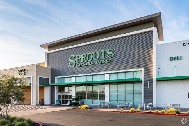 Sprouts Farmers Market has  quality food to the community in Eastvale, CA.