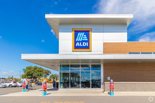 Second Creek has a number of grocery options like Aldi.