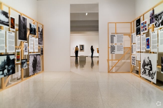 The Walker Art Center in Lowry Hill is the largest gallery in Minnesota.