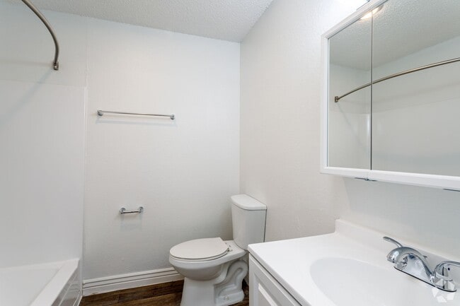 Meadows at Town Center - Newly renovated with in-unit washer/dryer!, Thornton, CO 80229 - photo 6