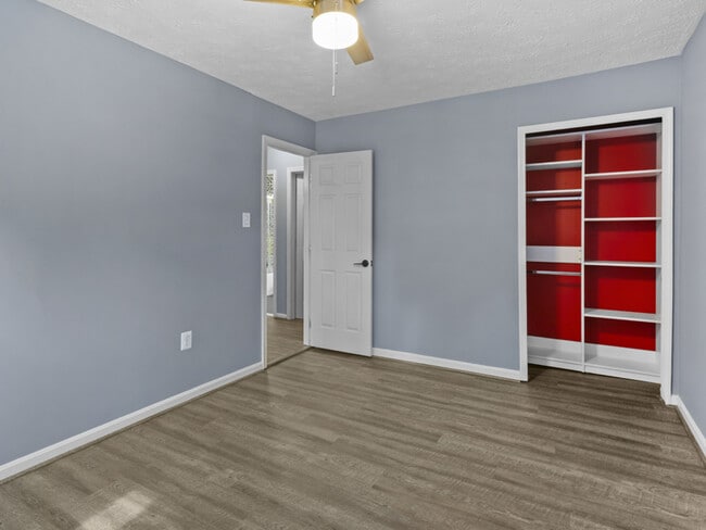 2007 Robert Bowie Dr, Upper Marlboro, MD 20774 - photo 4