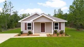3986 Horizon Ave, Chipley, FL 32428