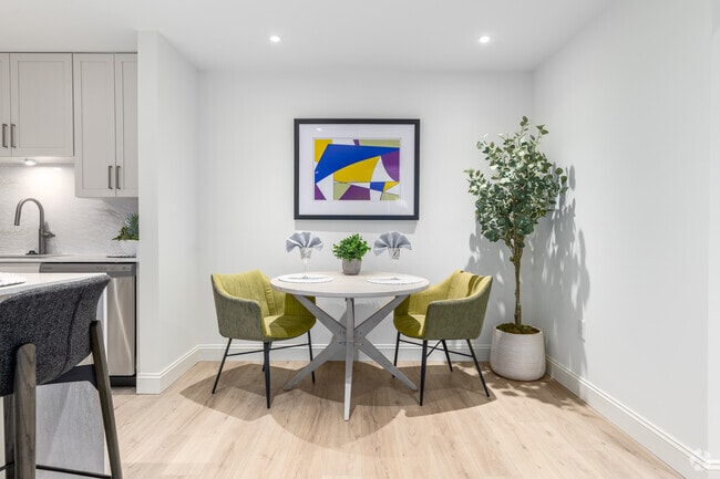 2BR, 2BA - 1,409SF - Dining Room