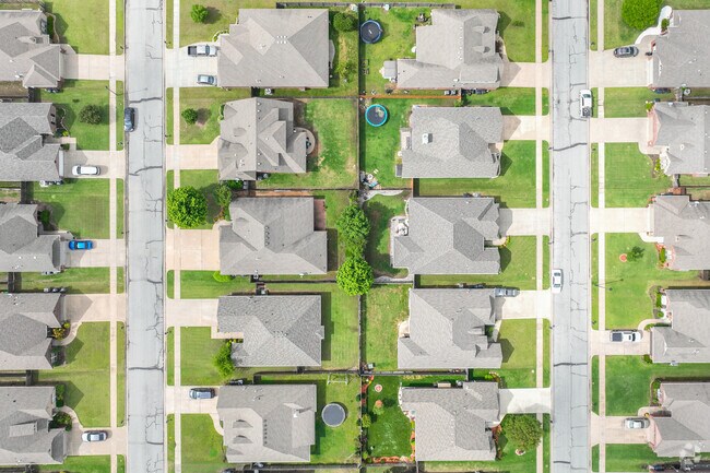 Stone Creek Farms is a close-knit community with newer homes on small lots.