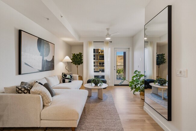 Monroe, San Diego, CA 92104 - photo 2