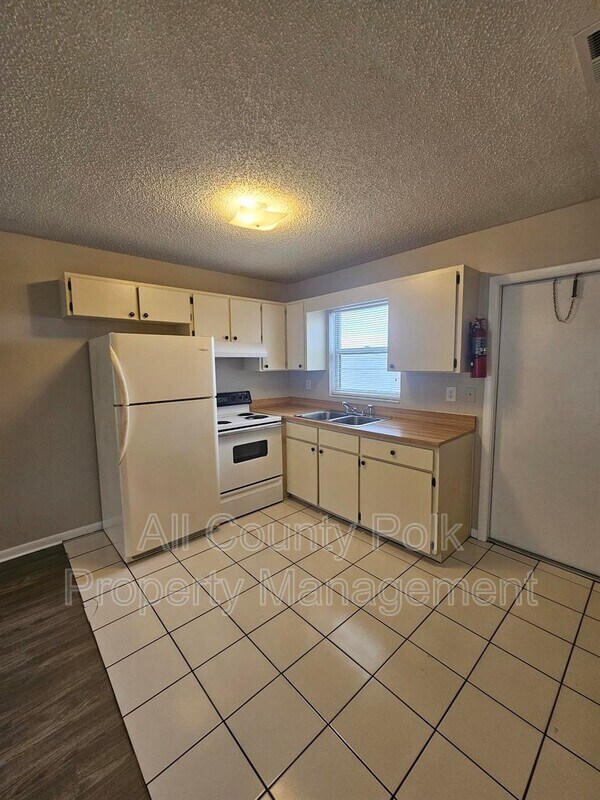 455 Buck Moore Rd unit 53, Lake Wales, FL 33853 - photo 4