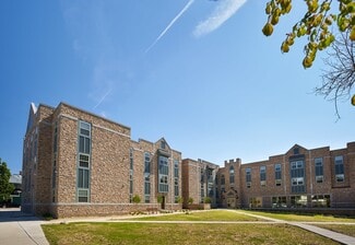 185 S Hickory St, Platteville, WI 53818