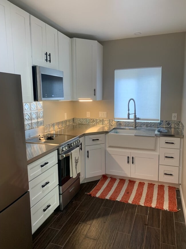 859 Washington St Unit ADU apartment, Traverse City, MI 49686