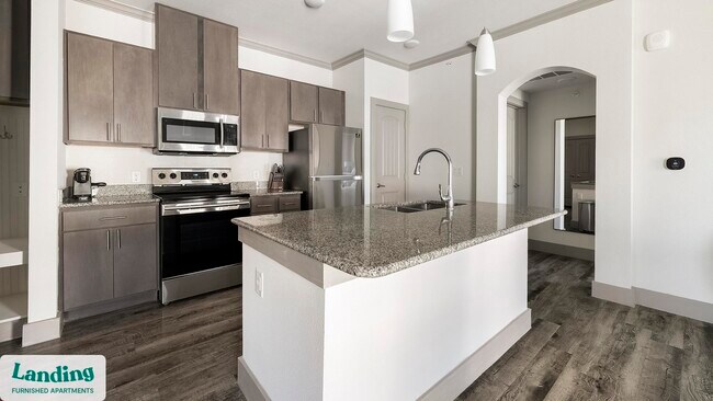 12500 Shadowglen Trace unit 4302, Manor, TX 78653 - photo 5