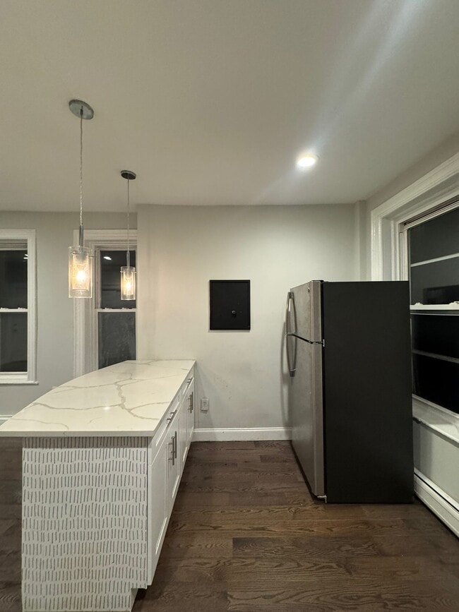 232 Van Horne St unit 2, Jersey City, NJ 07304 - photo 2