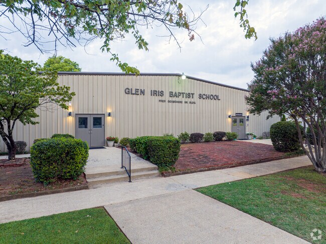 Glen Iris Baptist School was founded in 1969.