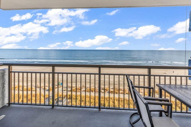 2001 S Ocean Blvd unit ID1266423P, Myrtle Beach, SC 29577 - photo 7