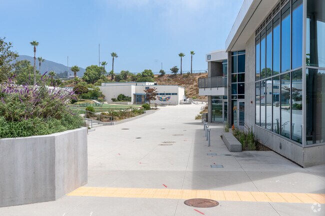 78% of Malibu Middle School students score proficient in reading.