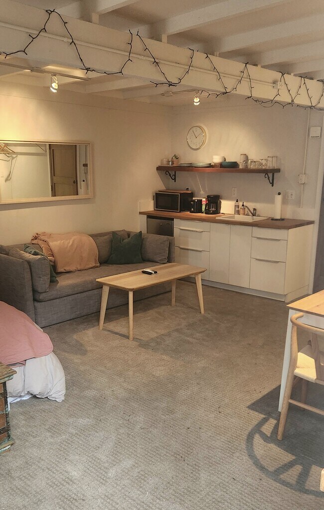 459 Boulevard Way Unit Boulevard, Piedmont, CA 94610