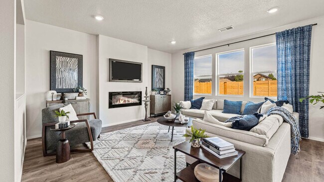 61163 Splendor Ln, Bend, OR 97702 - photo 5