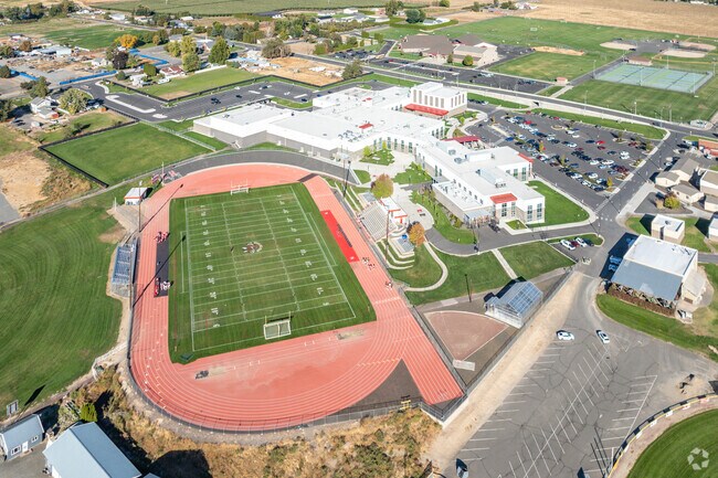 East Valley High School encourages creativity.