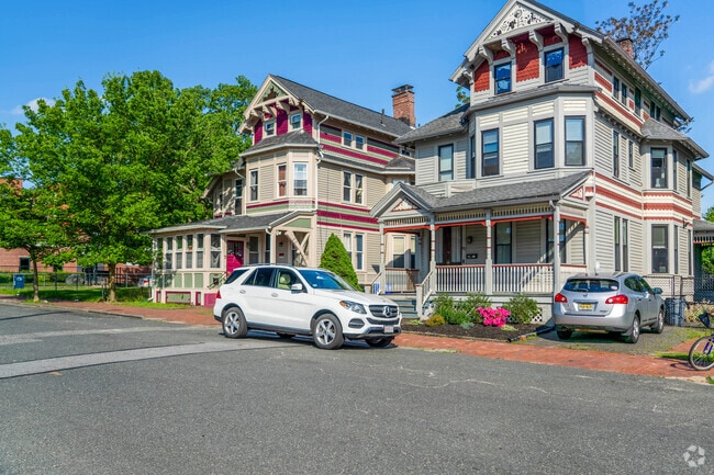 Maple-High Six Corners homes boast a variety of Victorian architectural styles, including Queen Anne and Italianate.