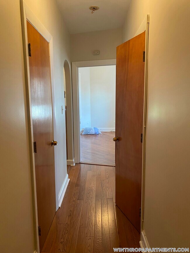 90 Winthrop Shore Dr unit 15, Winthrop, MA 02152 - photo 5