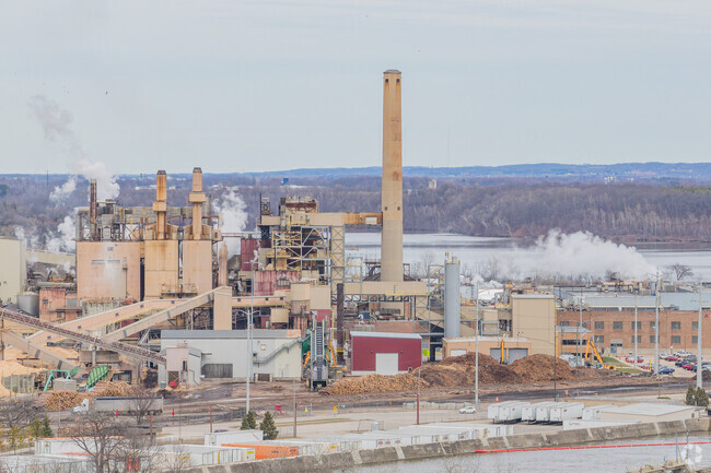 Ahlstrom-Munksjo Thilmany Mill is a key employer for residents living near Little Chute.