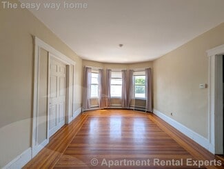 49 Conwell Ave Unit 2, Somerville, MA 02144