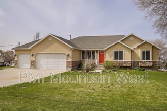 144 S Mountain Rd, Fruit Heights, UT 84037