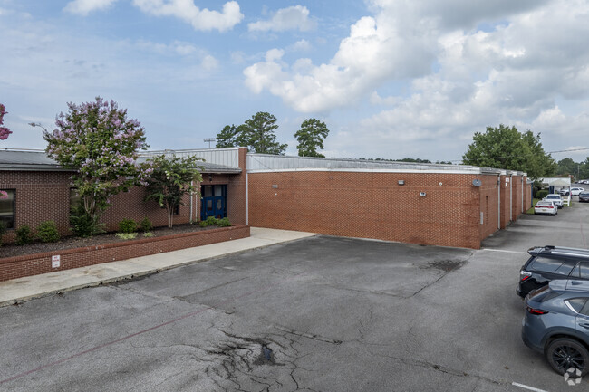 New Hope Elementary School is a public primary school in New Hope Alabama.