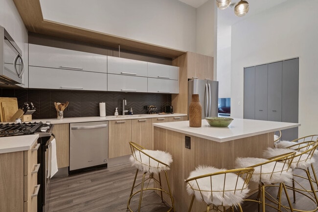 29 S Lasalle St unit ID1029621P, Chicago, IL 60603 - photo 4