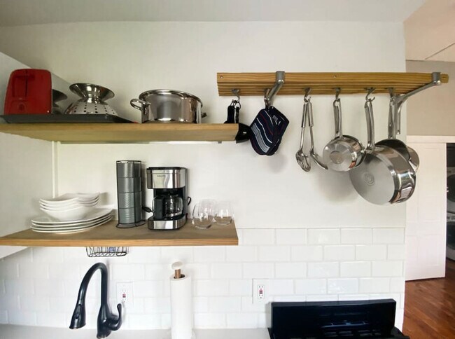 1245 Martin Dr unit ID1056019P, Cincinnati, OH 45202 - photo 5