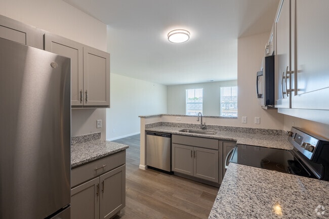 Hamlet on the Bend, Hebron, KY 41048 - photo 3