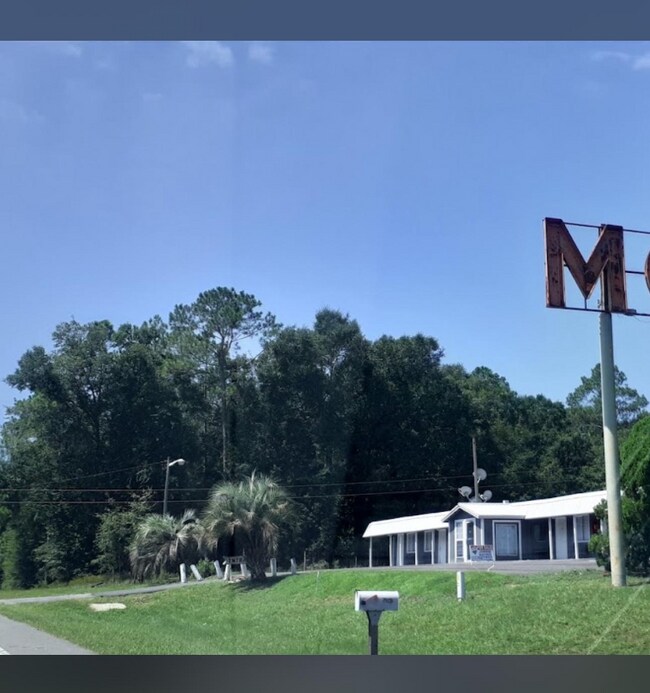 7928 Unit 1, Jasper, FL 32052