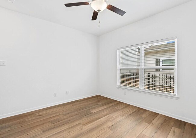 6007 Luckey Run unit 36503398, San Antonio, TX 78252 - photo 4