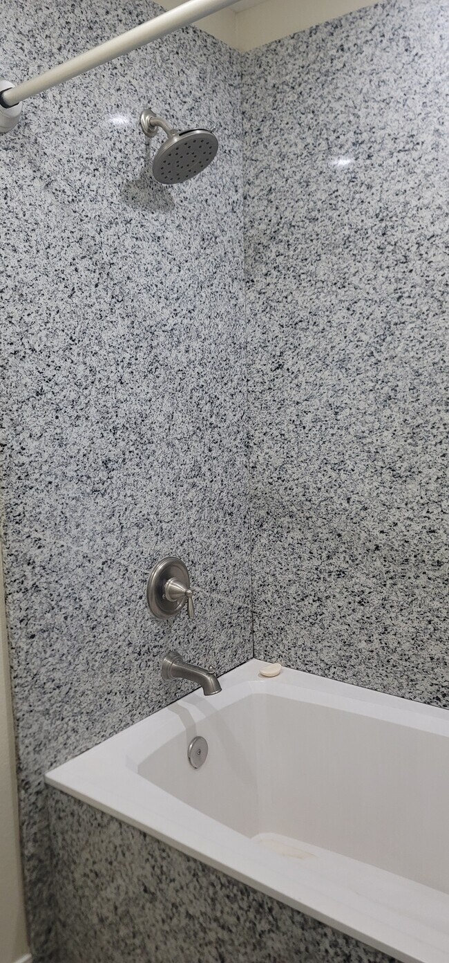 221 Veranda Rd NW unit B, Albuquerque, NM 87107 - photo 6