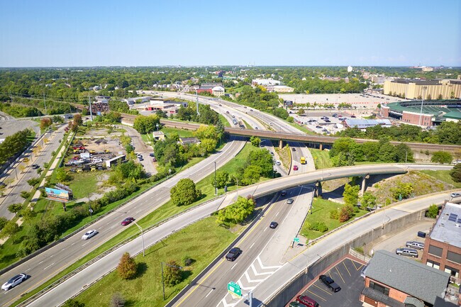 Interstate 490 borders the Josana neighborhood.