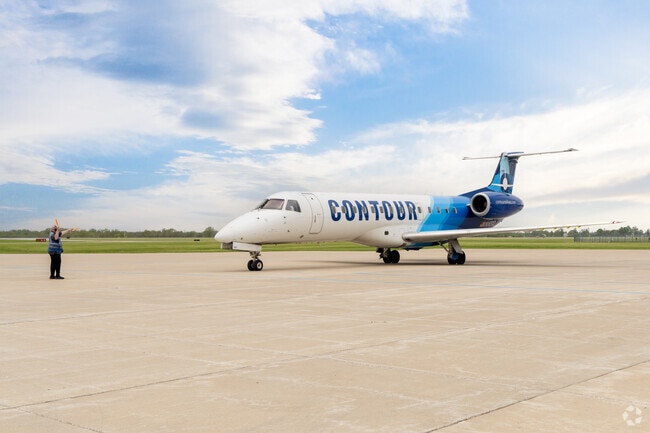 Hop aboard a Contour flight direct from Kirksville to Chicago.
