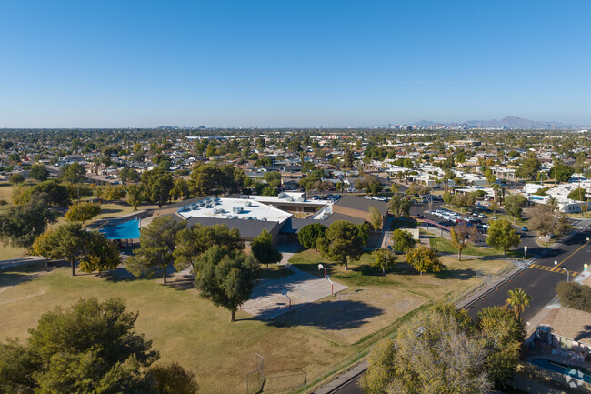 Fuller Elementary School is located in Tempe.