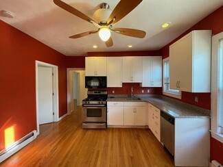 68 Kenmere Rd Unit 1, Medford, MA 02155