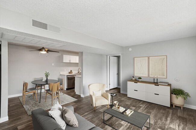 Accent on Rainbow, Las Vegas, NV 89107 - photo 2