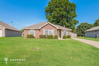 96 Barnes Ct, Wetumpka, AL 36092