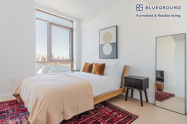 482 Kent Ave unit FL16-ID2132, Williamsburg,south , NY 11249 - photo 7