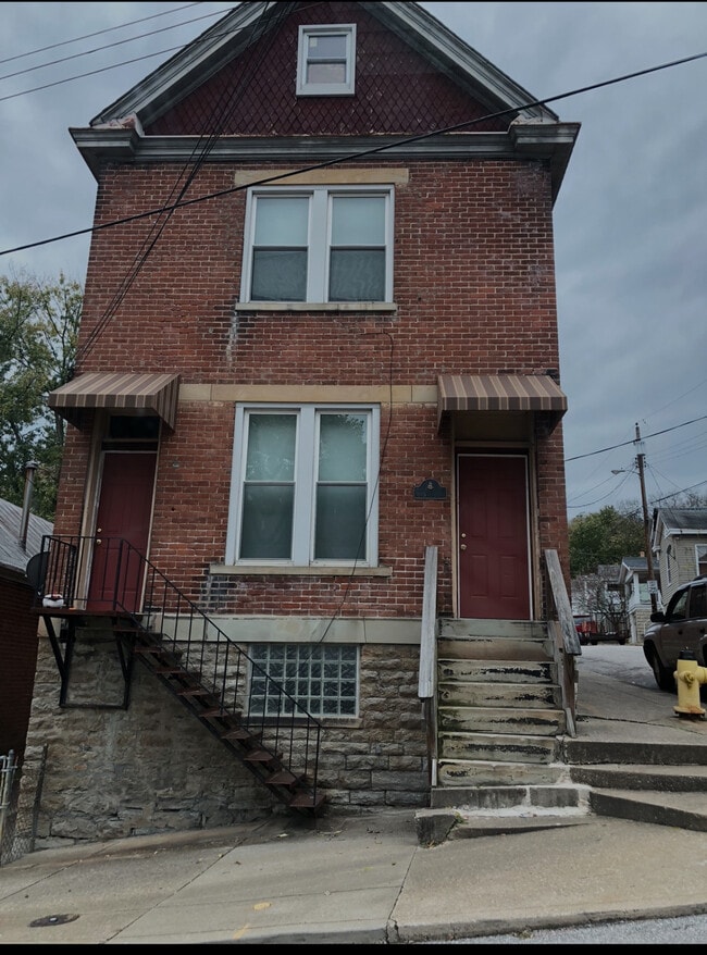 919 Worth St, Covington, KY 41011