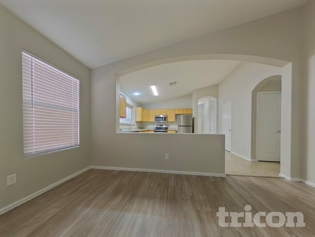 2116 S 160th Ln, Goodyear, AZ 85338 - photo 5