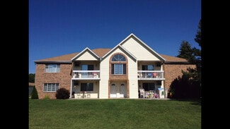 2080 Emery Ct Unit 6, East Troy, WI 53120