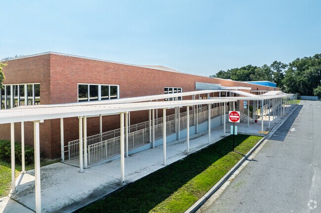 Students grade K-8th can attend BridgePrep Academy of Duval.