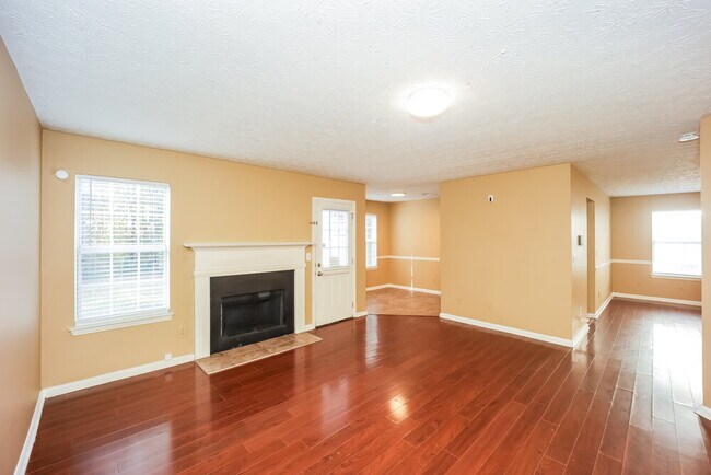 4414 Gladewood Run, Union City, GA 30291 - photo 4